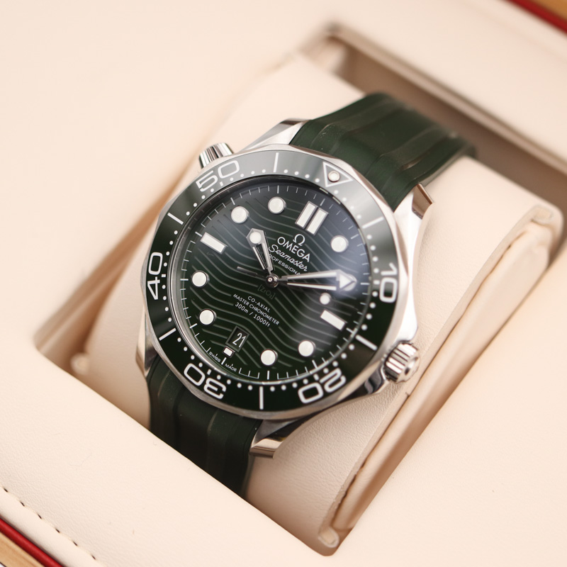 Omega Diver 300M Co-Axial Master Chronometer 42 mm