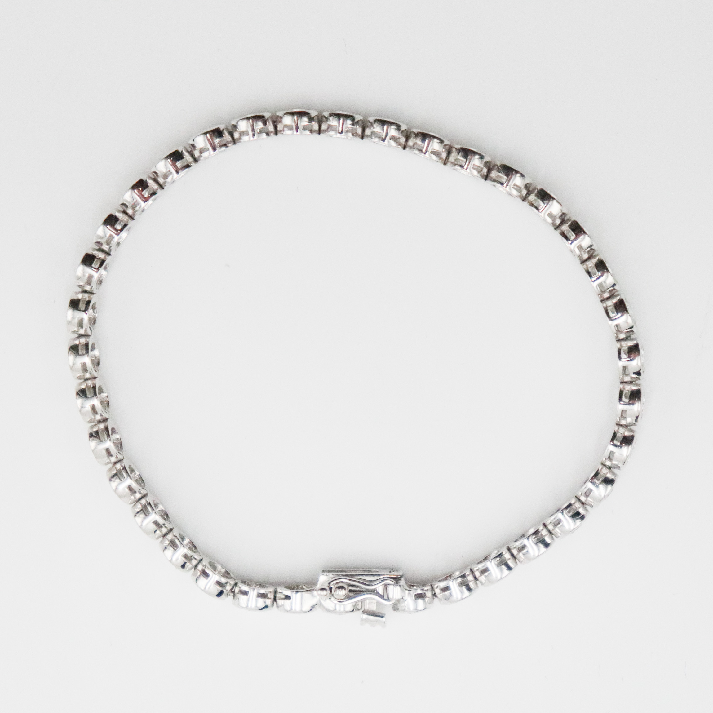 Jewellery Tennis Diamonds Bracelet