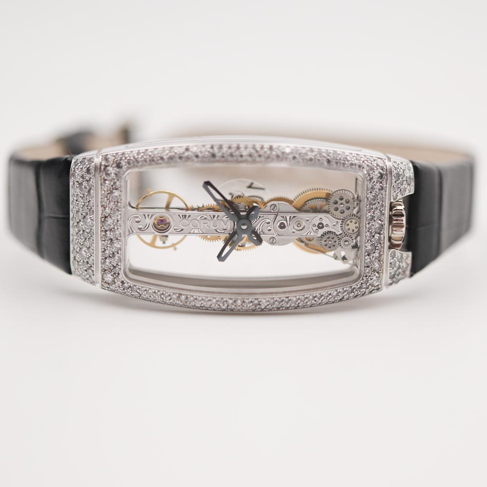 Corum Golden Bridge Classic White Gold Snow-Set