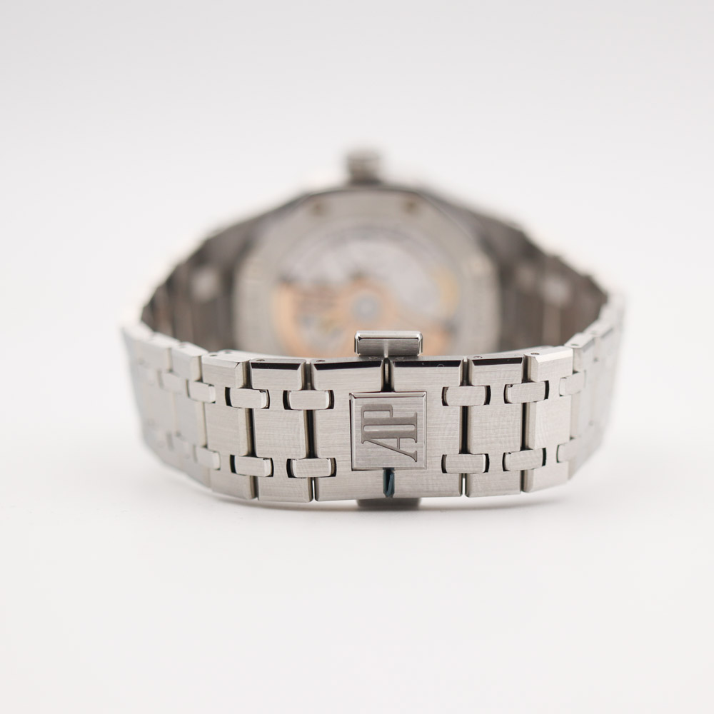 Audemars Piguet Royal Oak Blue 37mm Diamonds