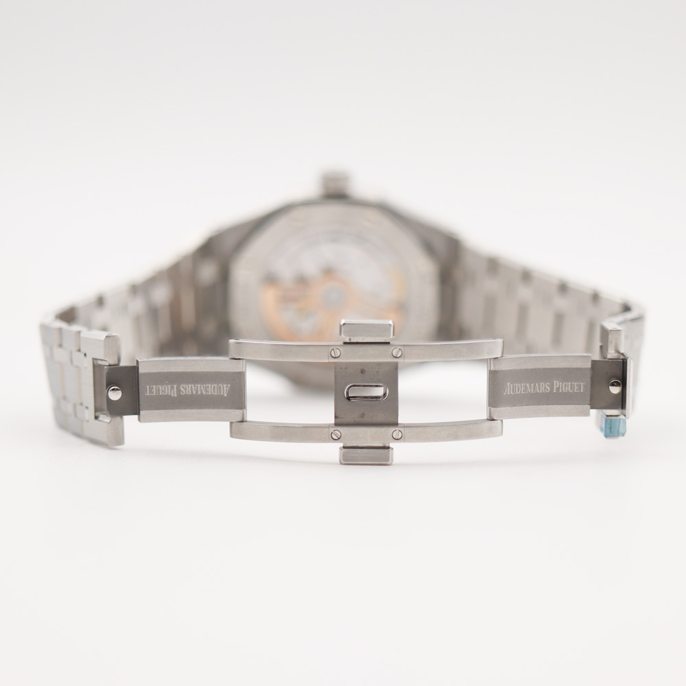 Audemars Piguet Royal Oak Blue 37mm Diamonds