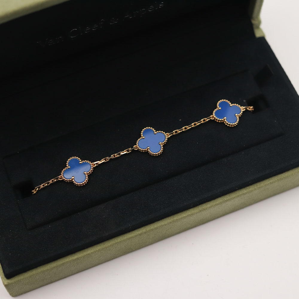 Van Cleef & Arpels Vintage Alhambra bracelet, 5 motifs Bracelet