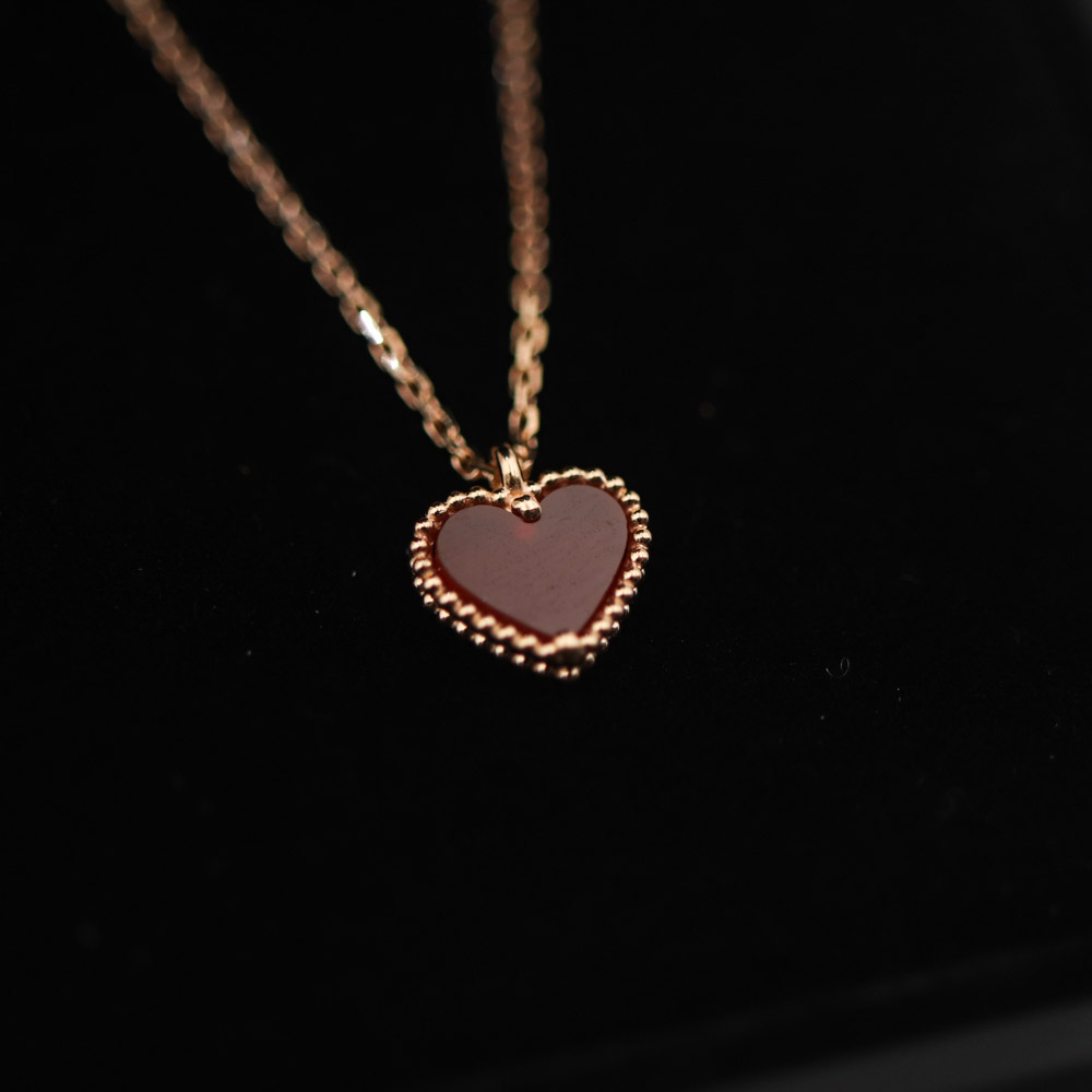 Van Cleef & Arpels Sweet Hearts pendant Necklace