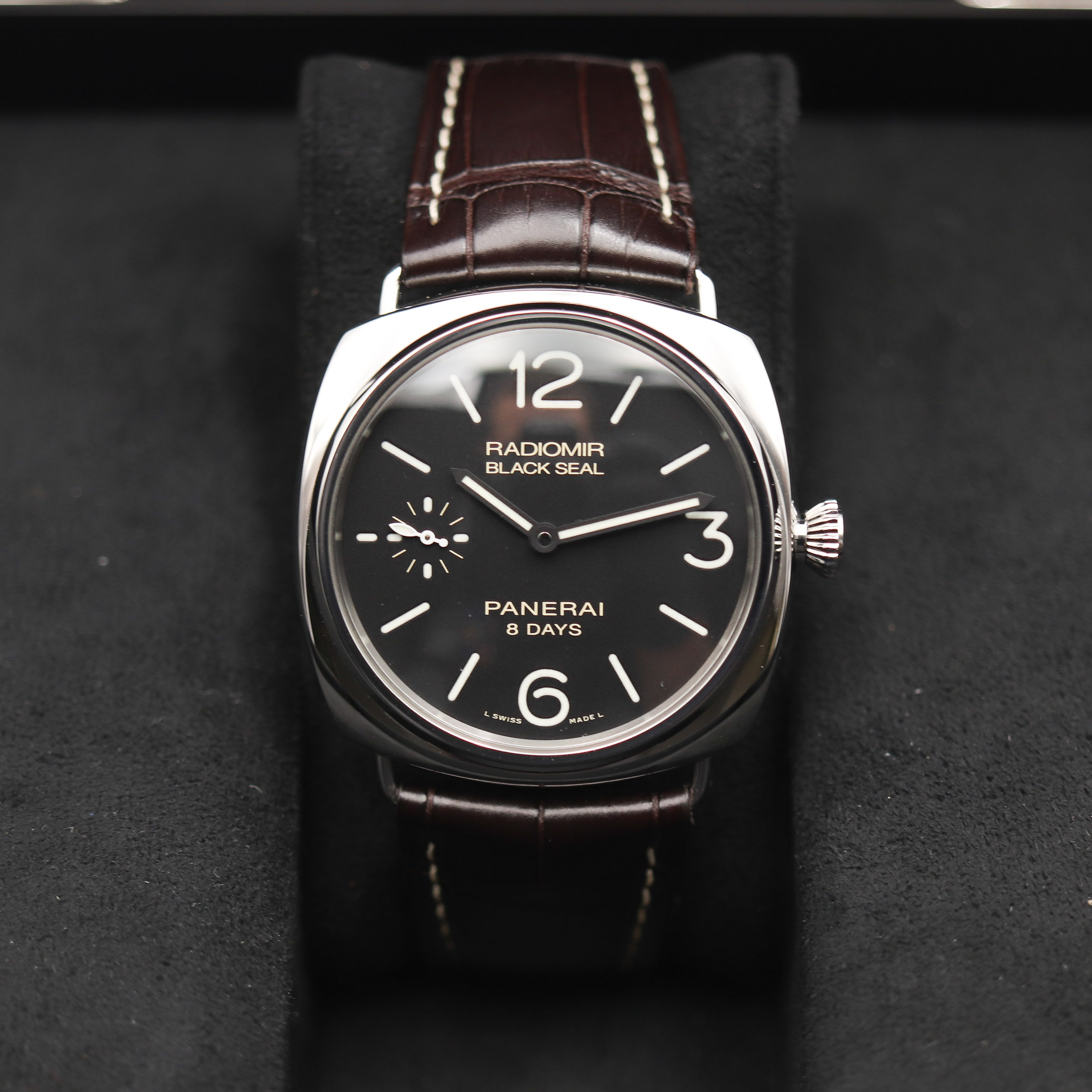 Radiomir Black Seal 8 Days Panerai PAM00609