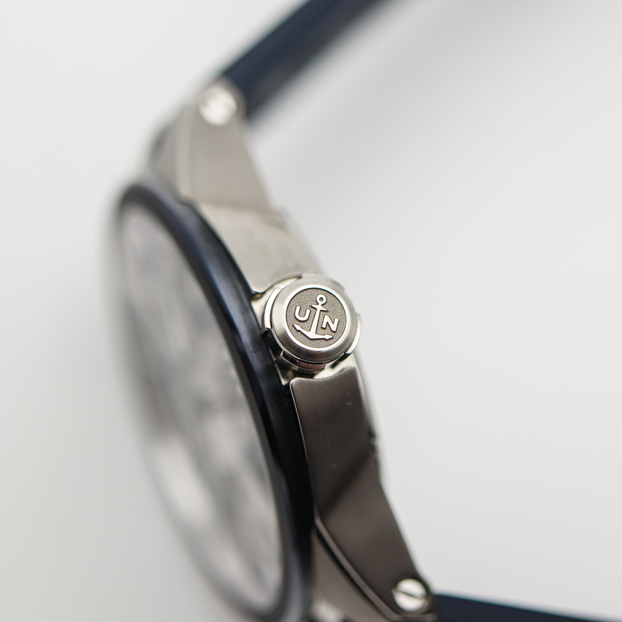 Ulysse Nardin  Skeleton X 42/43 mm