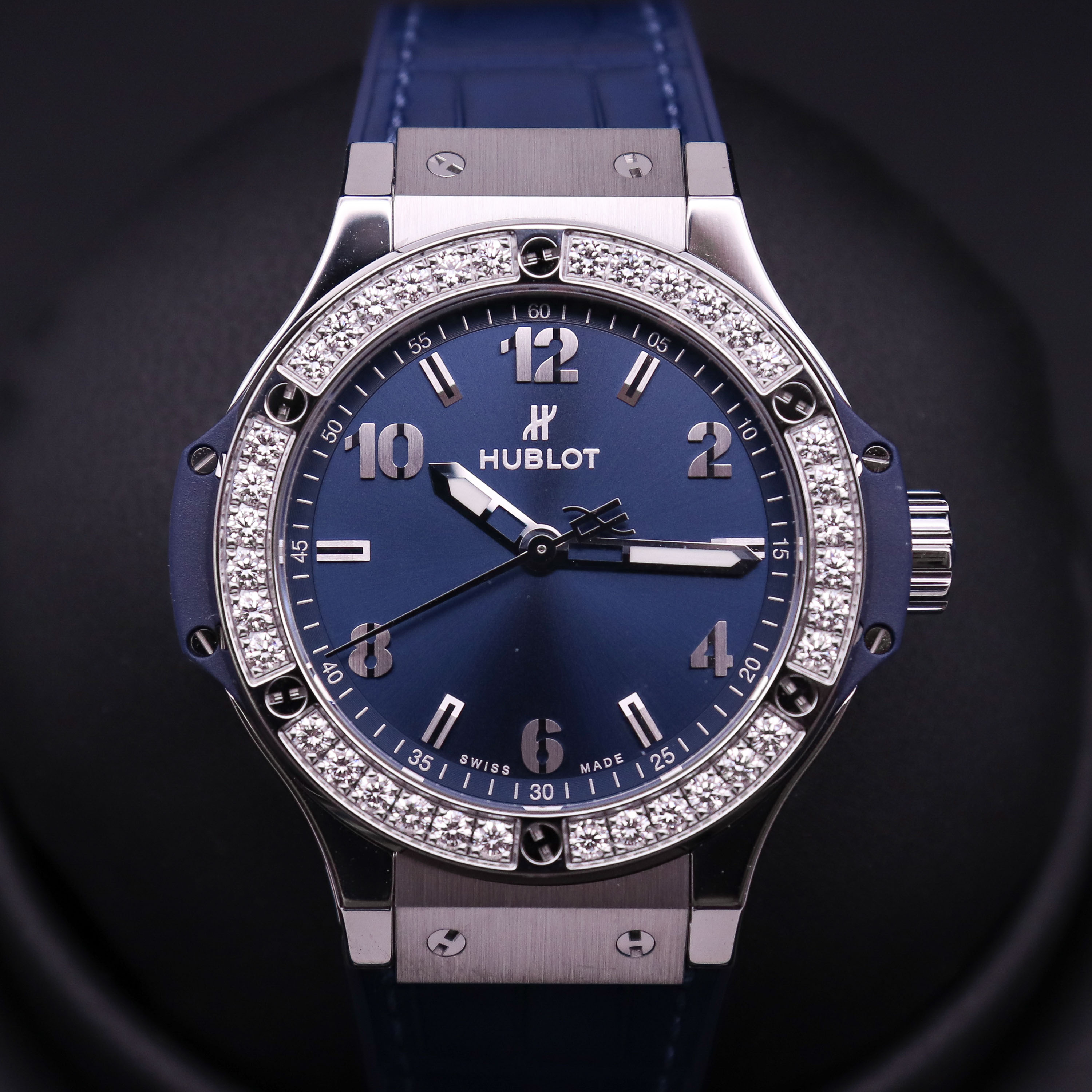 Hublot Big Bang 38 Diamonds