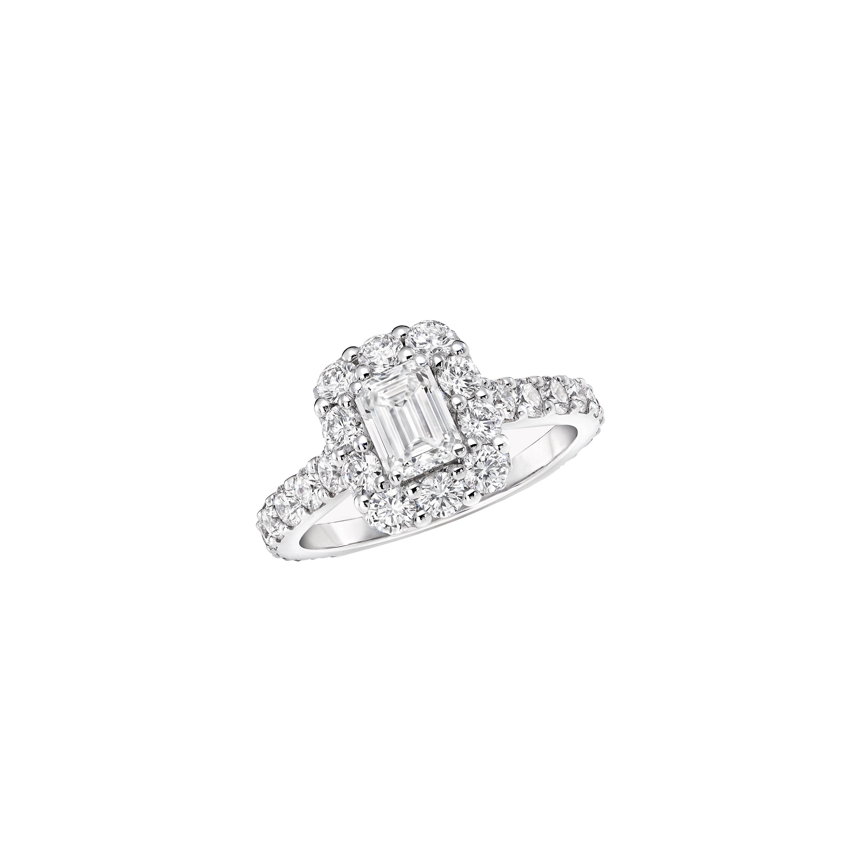 Graff Icon Emerald Cut Diamond Engagement Ring Pierścienie