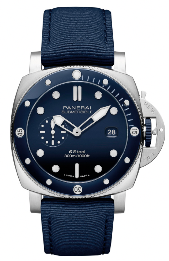 Submersible QuarantaQuattro ESteel Deep Blue Panerai PAM01289