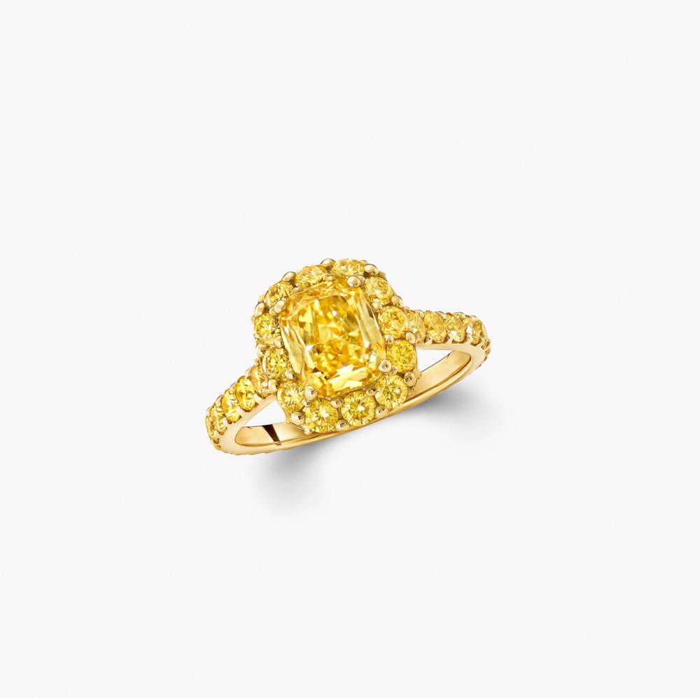 Graff Icon Cushion Cut Yellow Diamond Engagement Ring Кольцo