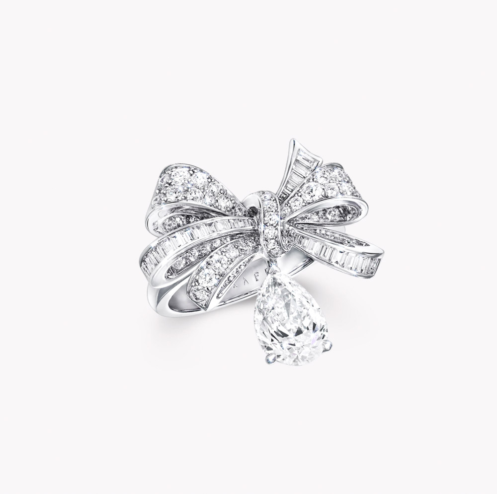 Graff Tilda's Bow Classic Diamond Drop Ring Ring