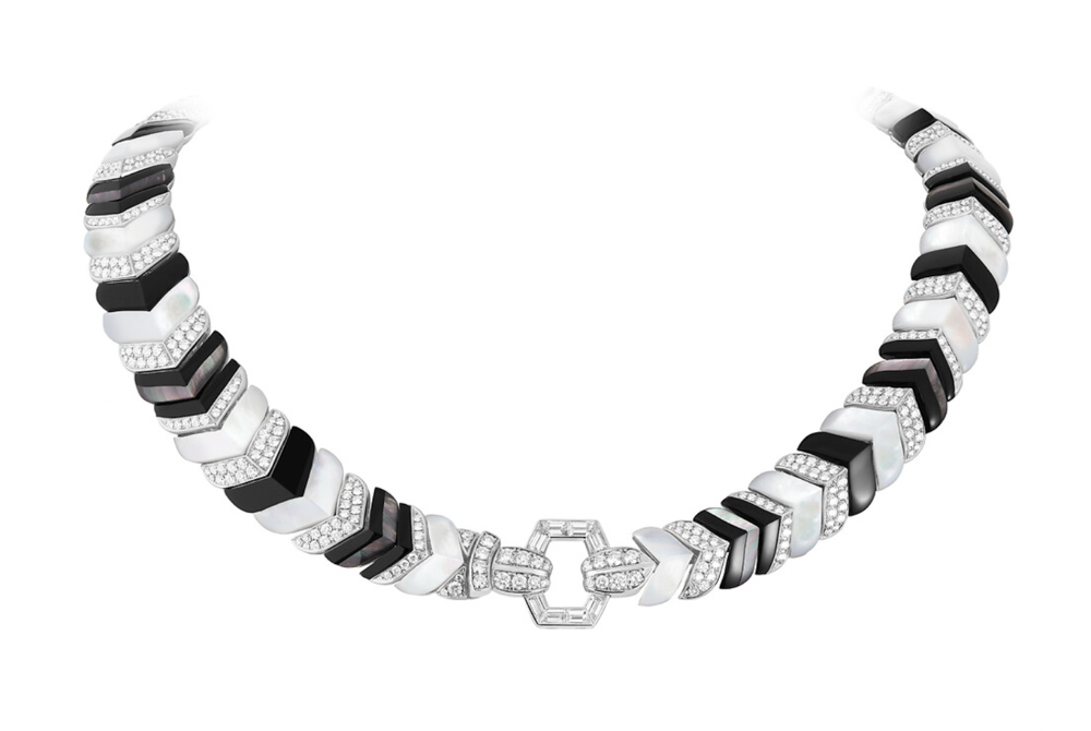 Boucheron Vendome Argentique Necklace Naszyjniki