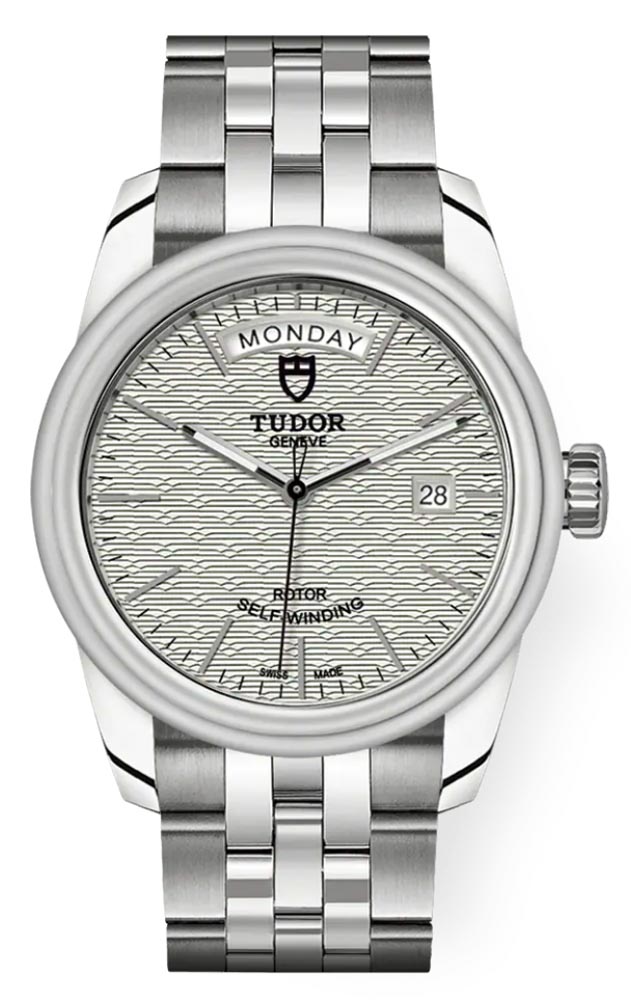 Tudor Glamour Date+Day