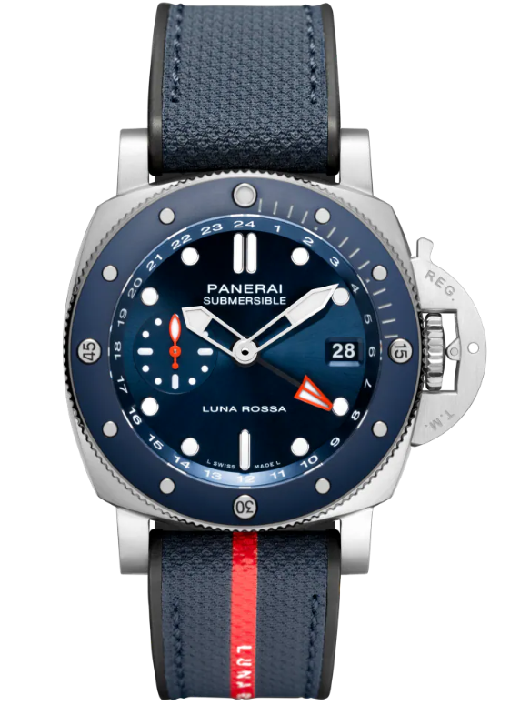 Panerai Submersible GMT Luna Rossa Titanium