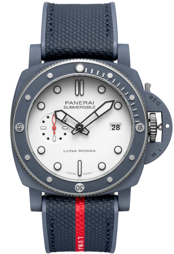 Panerai Submersible QuarantaQuattro Luna Rossa Ti-Ceramitech